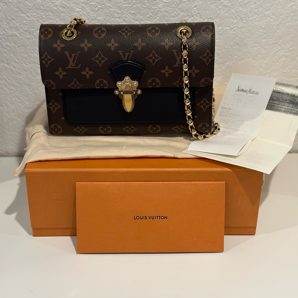 Louis Vuitton Monogram Victoire MNG Noir